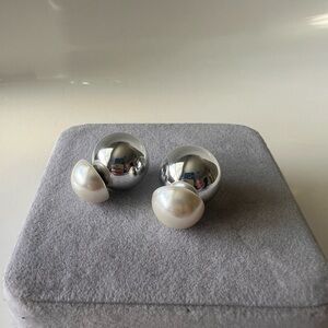 Elegant Silver and Pearl Earrings